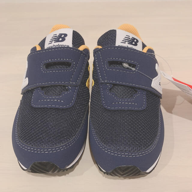 New Balance(ニューバランス)の新品◇New Balance ニューバランス IV720 NV2 箱なし キッズ/ベビー/マタニティのキッズ靴/シューズ(15cm~)(スニーカー)の商品写真