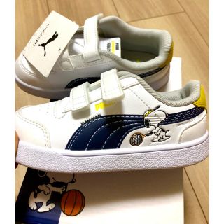 PUMA プーマ スヌーピー  スニーカー シャッフルスニーカー 24.5cm