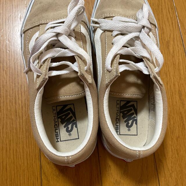 VANS(ヴァンズ)のVANS/OLDSKOOL/23ｃｍ/ベージュ レディースの靴/シューズ(スニーカー)の商品写真