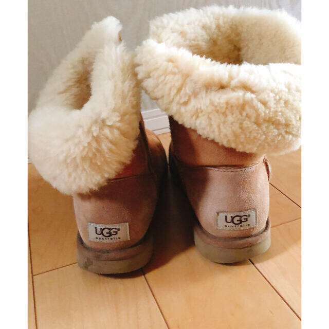 UGG(アグ)のお値下げ　UGG ベイリーボタン　 レディースの靴/シューズ(ブーツ)の商品写真