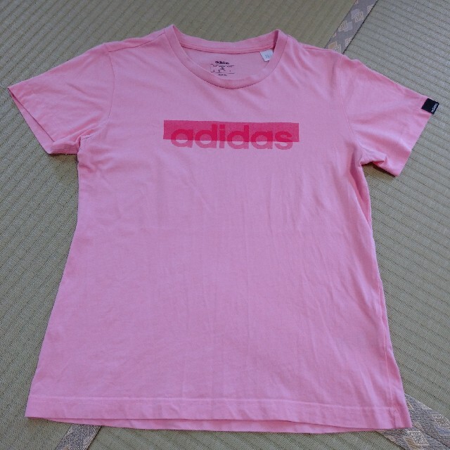 adidas(アディダス)のアディダス　Tシャツ レディースのトップス(Tシャツ(半袖/袖なし))の商品写真