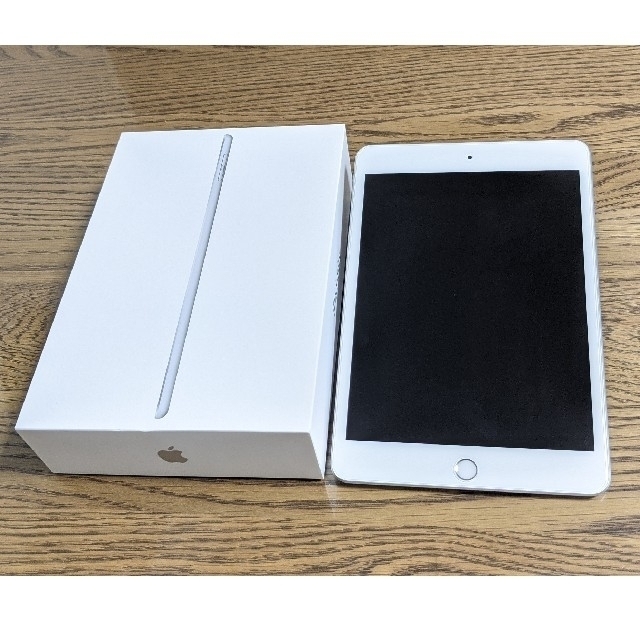 iPad mini 5 シルバー 64GB Wi-FiモデルPC/タブレット