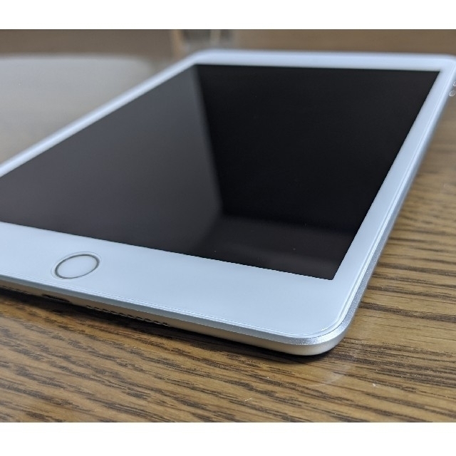 iPad mini 5 シルバー 64GB Wi-Fiモデル 1