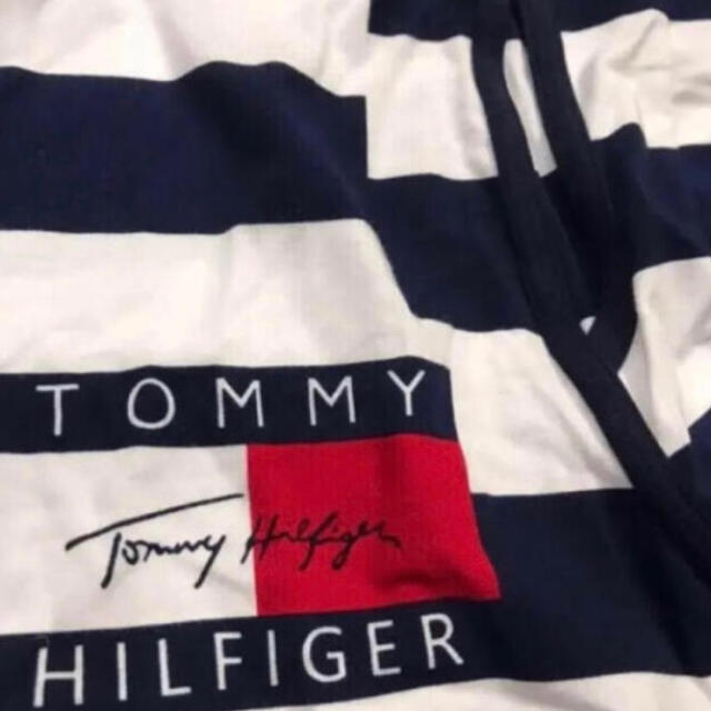 TOMMY HILFIGER(トミーヒルフィガー)のトミーヒルフィガー　ボーダー柄　ボクサーパンツ　タグ付き新品  メンズのアンダーウェア(ボクサーパンツ)の商品写真