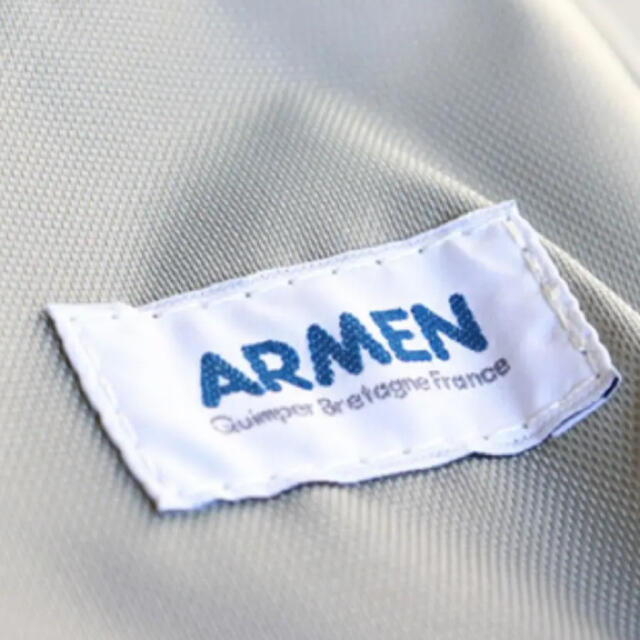 ARMEN(アーメン)の限定お値下げ！ARMEN ナイロンデイパック 完売色グレー レディースのバッグ(リュック/バックパック)の商品写真
