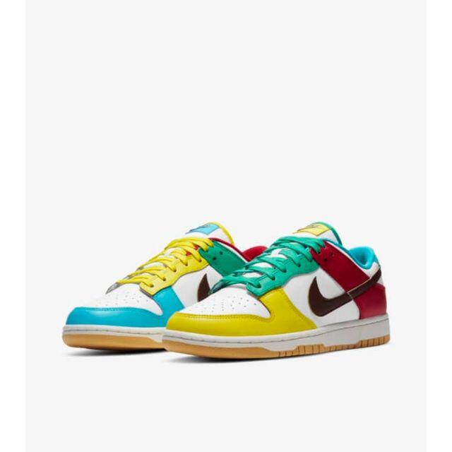 NIKE(ナイキ)のNike Dunk Low SE Free 99 DH0952-100 メンズの靴/シューズ(スニーカー)の商品写真