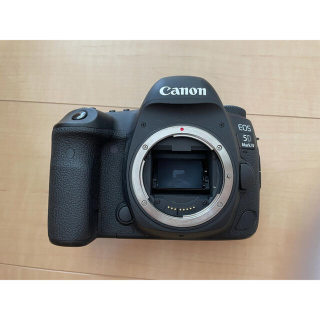 Canon EOS 5D Mark Ⅳ ボディ　キャノン　バッテリー スマホ/家電/カメラのカメラ(デジタル一眼)の商品写真