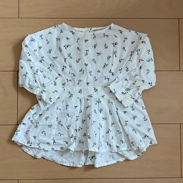 petit main(プティマイン)のプティマイン 花柄ブラウス 90 キッズ/ベビー/マタニティのキッズ服女の子用(90cm~)(ブラウス)の商品写真