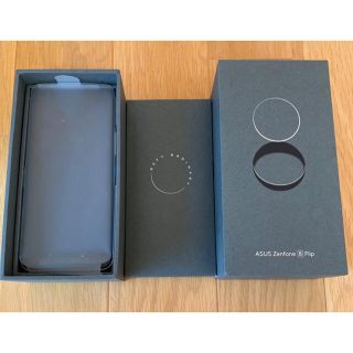 Zenfone 8 Flip ZS672KS 8GB/128GB シルバー(スマートフォン本体)