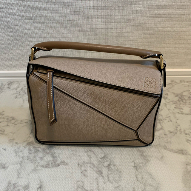 LOEWE - 【はな様専用】ロエベ パズルスモール サンドミンクの通販 by