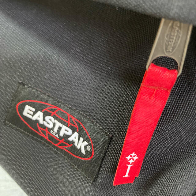 EASTPAK(イーストパック)のBUMP リュックサック EASTPAK メンズのバッグ(バッグパック/リュック)の商品写真