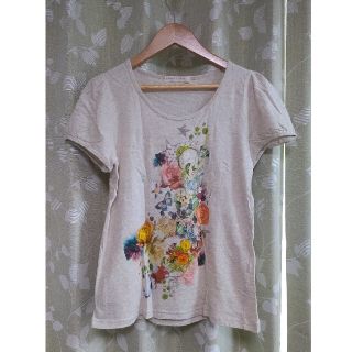 ローリーズファーム(LOWRYS FARM)の★最終価格★ローリーズファーム　フラワープリントTシャツ(カットソー(半袖/袖なし))