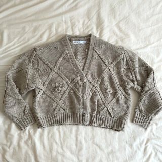 ザラ(ZARA)のNA様専用　フラワー編みカーディガン(カーディガン)