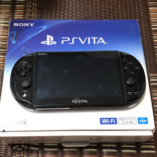 プレイステーションヴィータ(PlayStation Vita)のpsvita 本体　メモリーカード　ケース付き　PCH-2000 ZA11(携帯用ゲーム機本体)