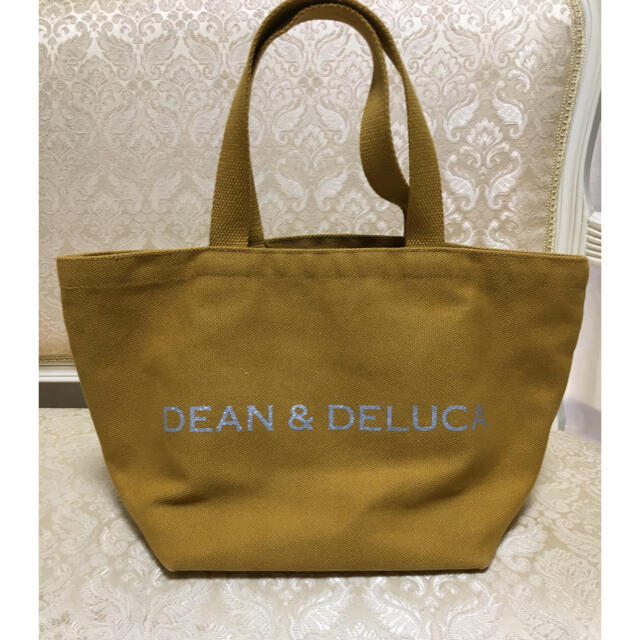 DEAN & DELUCA(ディーンアンドデルーカ)のDEAN & DELUCA トートバッグ 限定品 レディースのバッグ(トートバッグ)の商品写真