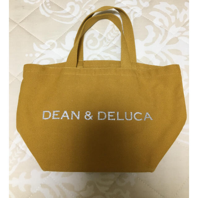 DEAN & DELUCA(ディーンアンドデルーカ)のDEAN & DELUCA トートバッグ 限定品 レディースのバッグ(トートバッグ)の商品写真