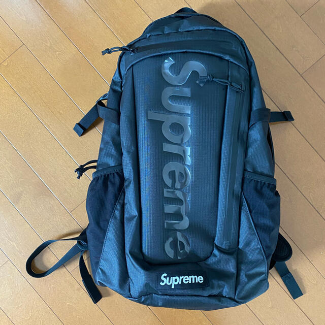 Supreme(シュプリーム)のsupreme シュプリーム　リュック メンズのバッグ(バッグパック/リュック)の商品写真