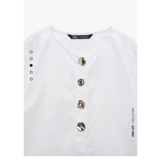 ザラ(ZARA)のゴールドボタン ポプリン トップス(シャツ/ブラウス(長袖/七分))