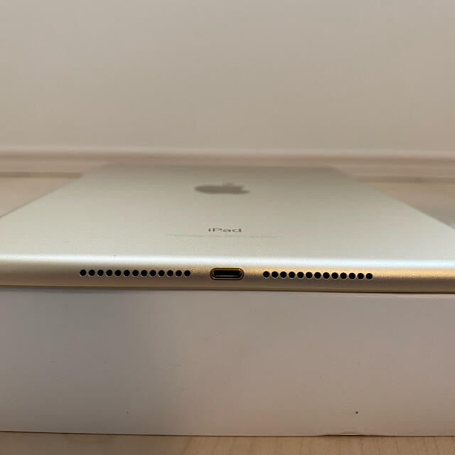 Apple ipad 32GBゴールド　美品