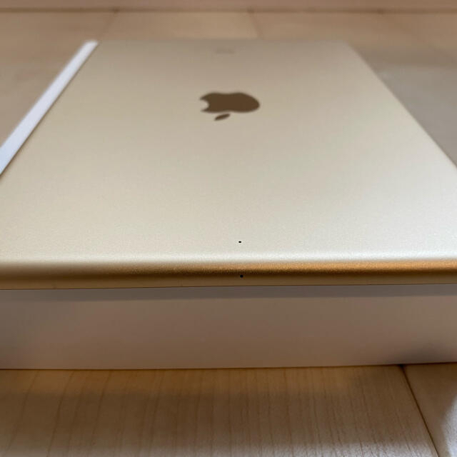 Apple ipad 32GBゴールド　美品