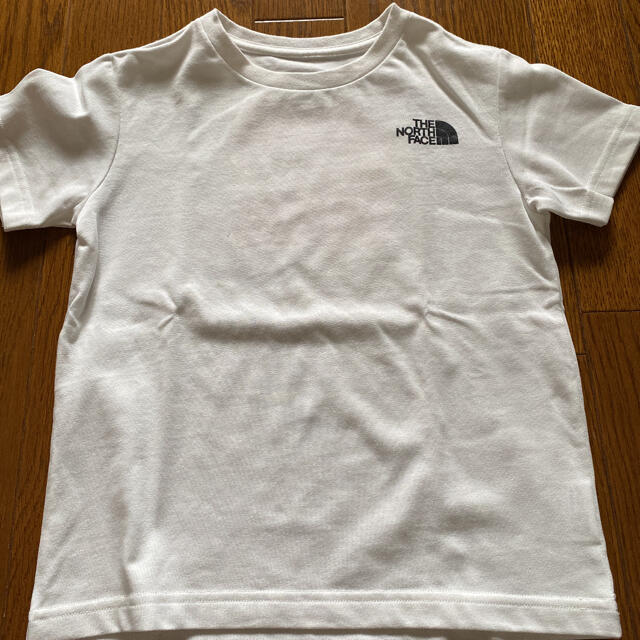 THE NORTH FACE(ザノースフェイス)のノースフェイス　Tシャツ　120 キッズ/ベビー/マタニティのキッズ服男の子用(90cm~)(Tシャツ/カットソー)の商品写真