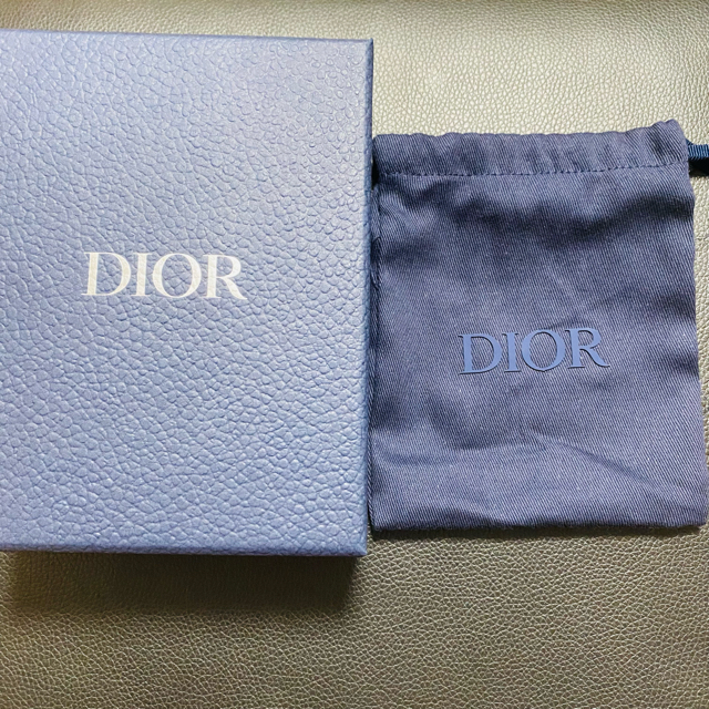 Christian Dior(クリスチャンディオール)のDIOR AirPods Proケース スマホ/家電/カメラのスマホアクセサリー(モバイルケース/カバー)の商品写真