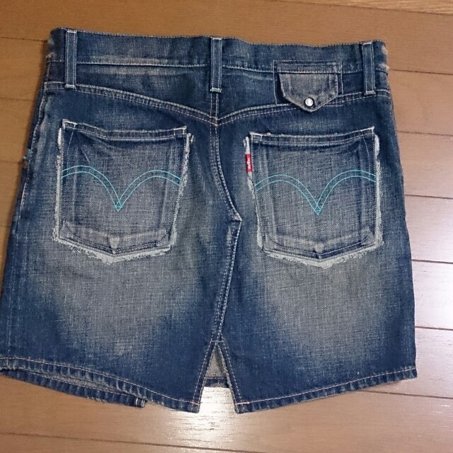 Levi's(リーバイス)のnaka様お取り置き12/5迄 レディースのスカート(ひざ丈スカート)の商品写真