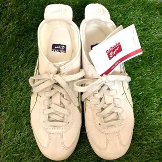 オニツカタイガー(Onitsuka Tiger)の未使用！ オニツカタイガー 24cm オフホワイト(スニーカー)