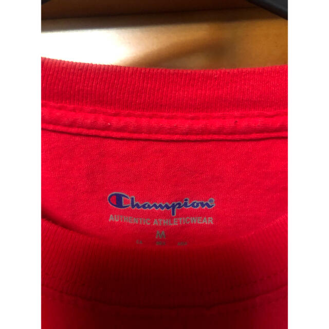 Champion(チャンピオン)の（古着）Champion ベーシッククルーネック半袖Tシャツ（レッド）   メンズのトップス(Tシャツ/カットソー(半袖/袖なし))の商品写真