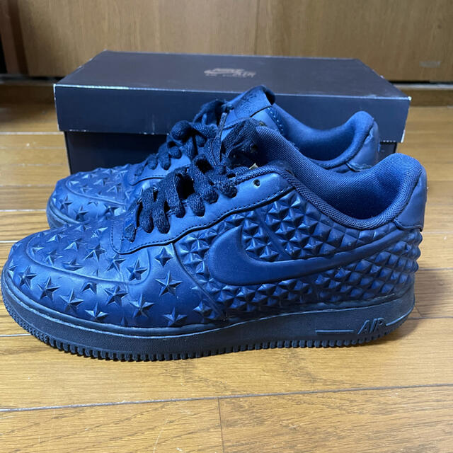 NIKE(ナイキ)の【NIKE】ナイキAIR FORCE 1 LOW LV8 VT アメリカ独立記念 メンズの靴/シューズ(スニーカー)の商品写真