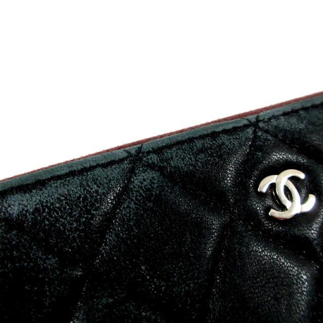 CHANEL(シャネル)のシャネル ポーチ マトラッセ 黒 ラムスキン レディースのファッション小物(ポーチ)の商品写真