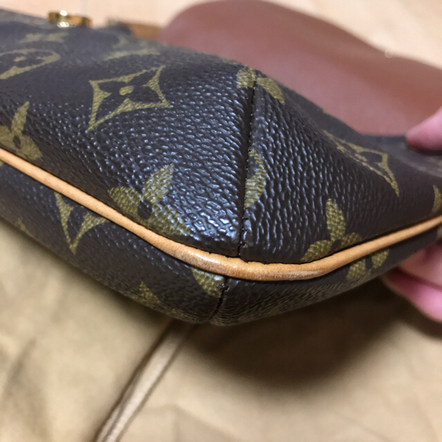 LOUIS VUITTON(ルイヴィトン)の箱・保存袋付き♪ LOUIS VUITTON ルイヴィトン ミュゼットタンゴ レディースのバッグ(ショルダーバッグ)の商品写真