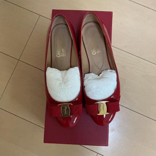 サルヴァトーレフェラガモ(Salvatore Ferragamo)の売り切り！限定値下げ！サルバレートフェラガモ　バレエシューズ(バレエシューズ)