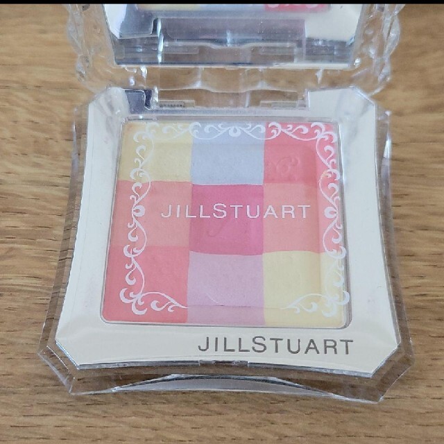 JILLSTUART(ジルスチュアート)のジルスチュアート　ミックスブラッシュ コンパクト　モアカラーズ 11 コスメ/美容のベースメイク/化粧品(チーク)の商品写真