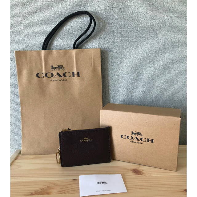 COACH(コーチ)のCOACH 【新品】コーチ　キーケース　コンパクト財布　定期・ID入れ レディースのファッション小物(キーケース)の商品写真