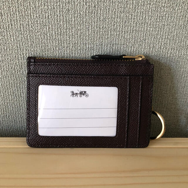 COACH(コーチ)のCOACH 【新品】コーチ　キーケース　コンパクト財布　定期・ID入れ レディースのファッション小物(キーケース)の商品写真