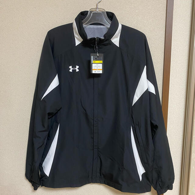 UNDER ARMOUR - 新品未使用 アンダーアーマー ウィンドブレーカー SMの