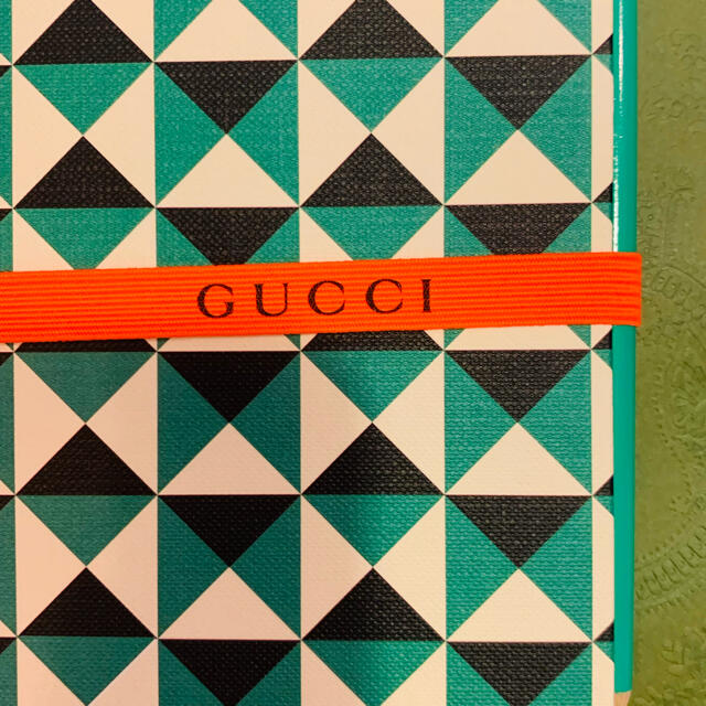 Gucci(グッチ)のグッチ☆ノート＆鉛筆☆お洒落なノベルティ インテリア/住まい/日用品の文房具(ノート/メモ帳/ふせん)の商品写真