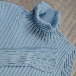 ローラアシュレイ(LAURA ASHLEY)のやま様専用　Laura Ashley　ライトブルー　タートルネックリブニット(ニット/セーター)