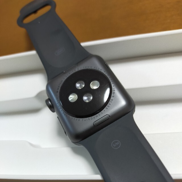 Apple Watch(アップルウォッチ)のApple Watch Series 3  38mm メンズの時計(腕時計(デジタル))の商品写真