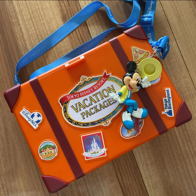 Disney(ディズニー)のディズニー　ポップコーンバケット エンタメ/ホビーのおもちゃ/ぬいぐるみ(キャラクターグッズ)の商品写真