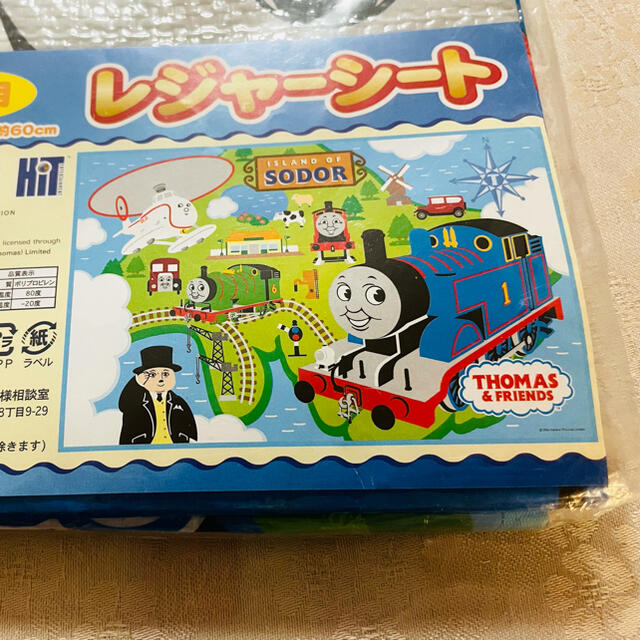 新品☆レジャーシート トーマス 1人用 エンタメ/ホビーのおもちゃ/ぬいぐるみ(キャラクターグッズ)の商品写真