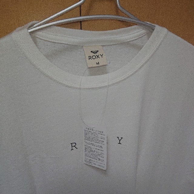 Roxy(ロキシー)のROXY 新品タグ付き 半袖Ｔシャツ Mサイズ レディースのトップス(Tシャツ(半袖/袖なし))の商品写真