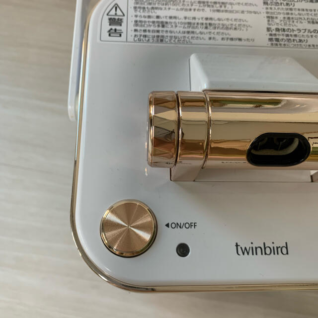 TWINBIRD(ツインバード)のツインバード　フェイススチーマー スマホ/家電/カメラの美容/健康(フェイスケア/美顔器)の商品写真