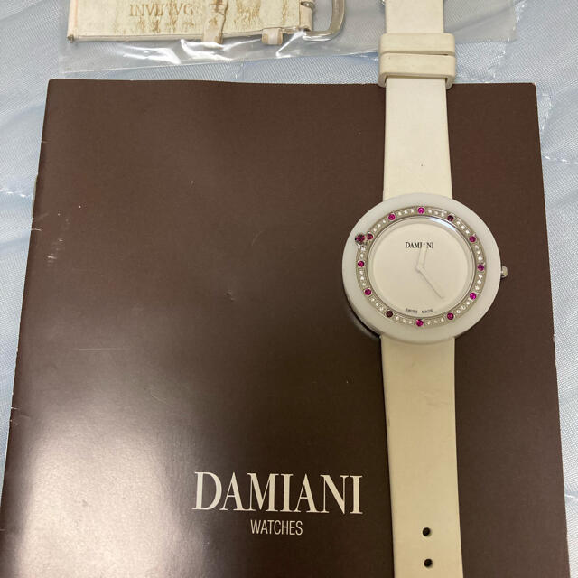 Damiani ホワイトの通販 by bijou's shop｜ダミアーニならラクマ - ダミアーニ腕時計 レディース 通信販売
