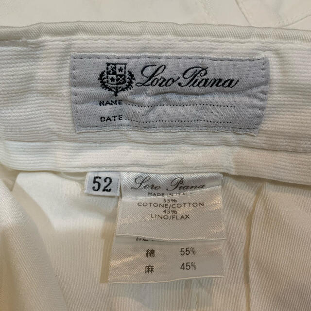 LORO PIANA(ロロピアーナ)のmen's パンツ　52  ロロピアーナ　白チノパン メンズのパンツ(チノパン)の商品写真