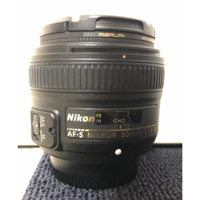 Nikon(ニコン)のNikon AF-S NIKKOR 50mm f/1.8Gとフィルター スマホ/家電/カメラのカメラ(レンズ(単焦点))の商品写真