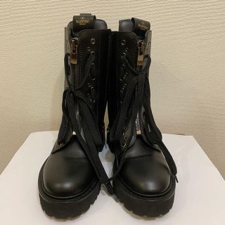 ヴァレンティノ(VALENTINO)の★ 美品 ★ VALENTINO レースアップ ブーツ(ブーツ)