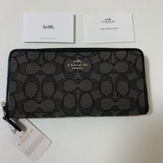 コーチ(COACH)のcoach 新品未使用　長財布  コーチ　シグネチャー　ラウンドファスナー(財布)