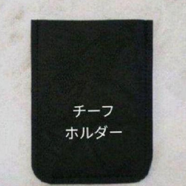 メンズポケットチーフホルダー　フェイクレーザー メンズのファッション小物(ハンカチ/ポケットチーフ)の商品写真